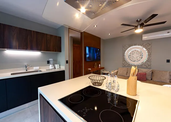 Modern With Pool In 2 Br Apartamento Playa del Carmen