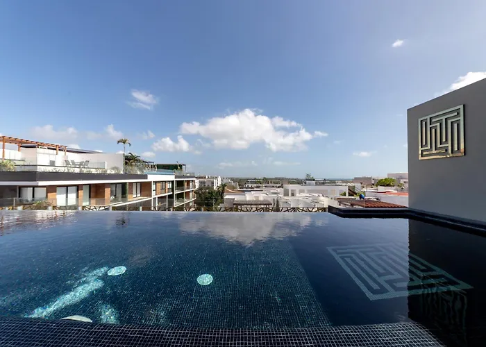 Apartment Modern With Pool In 2 Br